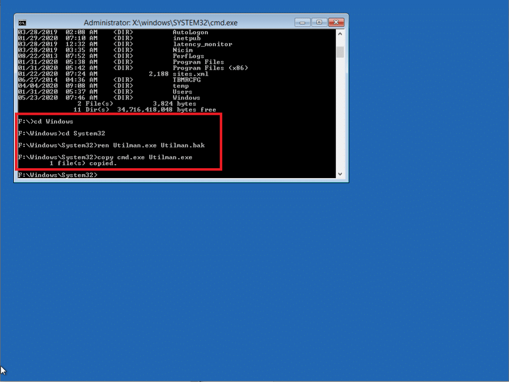 Reset della password dell'utente Administrator in una Virtual Machine Windows Server 2012 R2